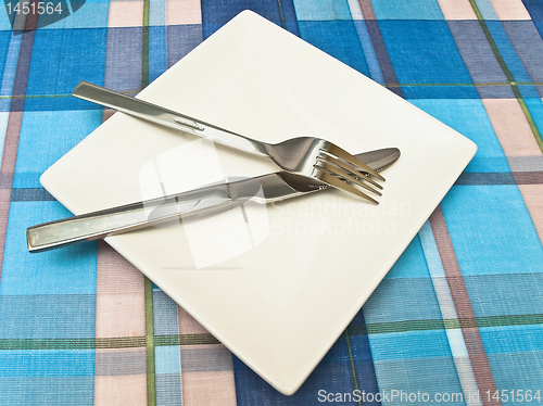 Image of dish at tablecloth