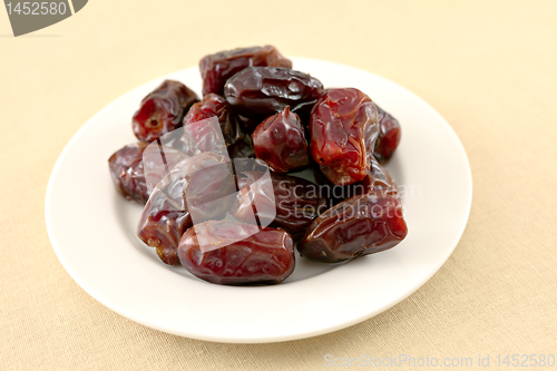 Image of Plate of dates