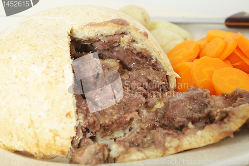 Image of Steak and kidney pudding cut open