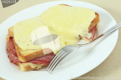 Image of Croque monsieur at an angle