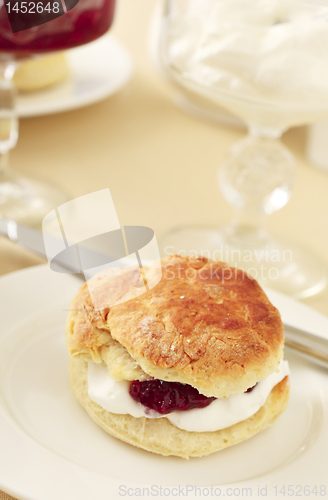 Image of English scone with cream and jam