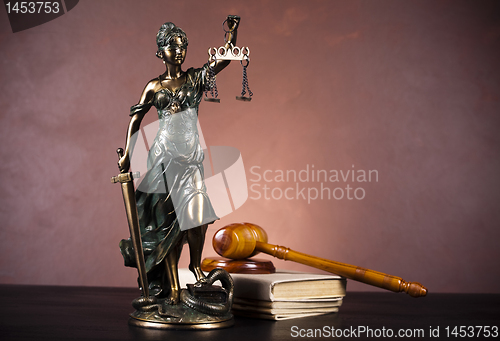 Image of Hammer and god of law 