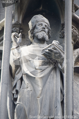Image of St. Stephen Church in Vienna - statue