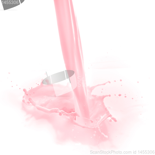 Image of strawberry milk splash