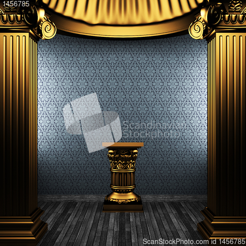 Image of bronze columns, pedestal and wallpaper