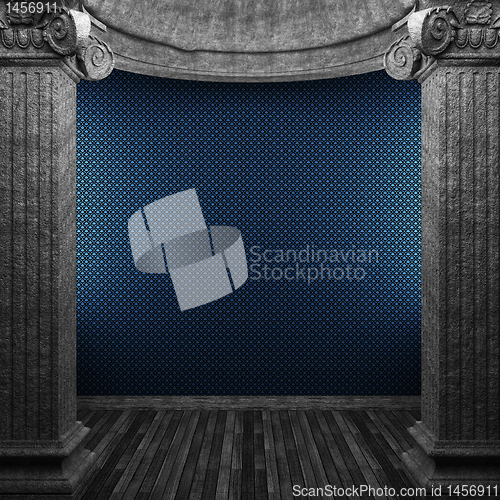 Image of stone columns and wallpaper