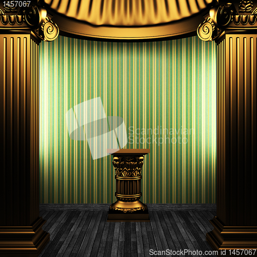 Image of bronze columns, pedestal and wallpaper