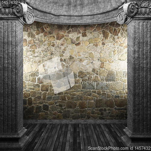 Image of stone columns and wall
