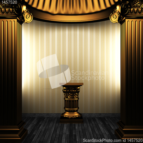 Image of bronze columns, pedestal and wallpaper
