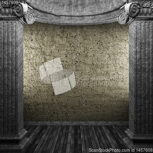Image of stone columns and wall