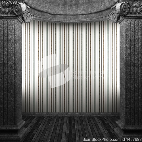 Image of stone columns and wallpaper
