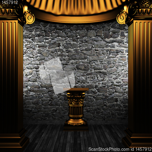 Image of bronze columns and pedestal