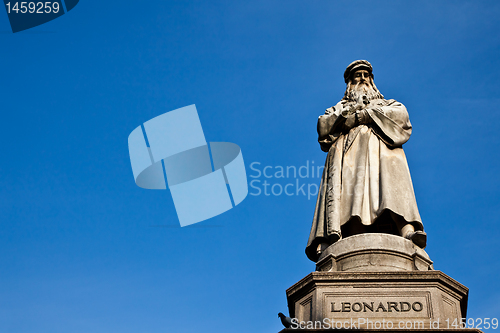 Image of Milan - Italy: Leonardo Da Vinci statue