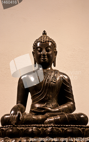 Image of Buddha seated