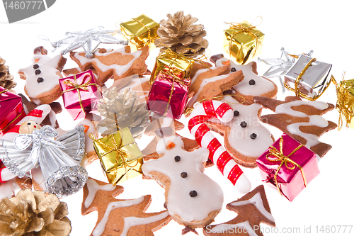 Image of ginger snowmen with christmas decoration