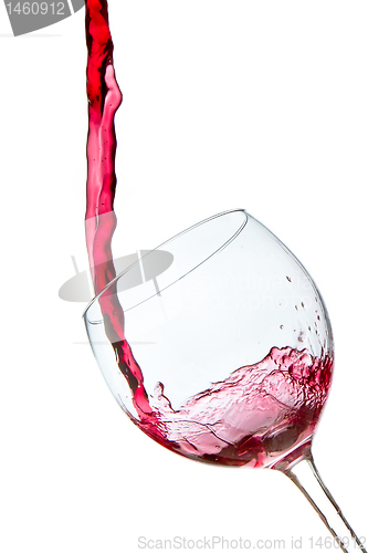 Image of pouring red wine 