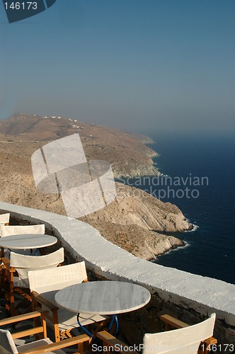 Image of restaurant by the sea