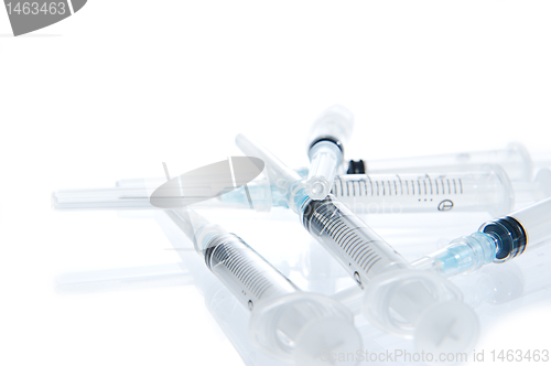 Image of A 2ml syringe and needle. Blur