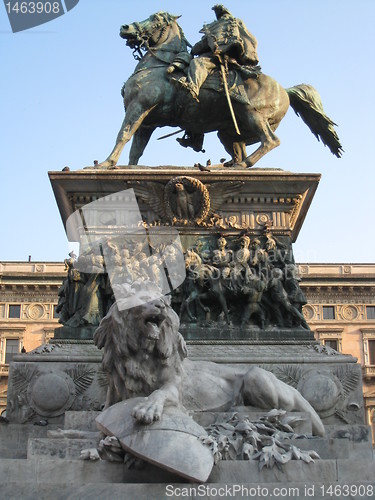 Image of Vittorio Emanuele II Statue (Ercole Rosa, 1896) in Piazza del Duomo, Milan