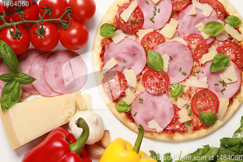 Image of Pizza with ham