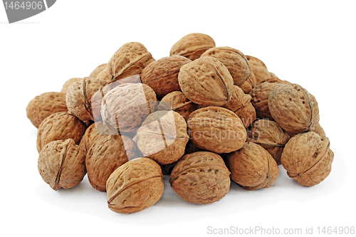 Image of heap of walnuts