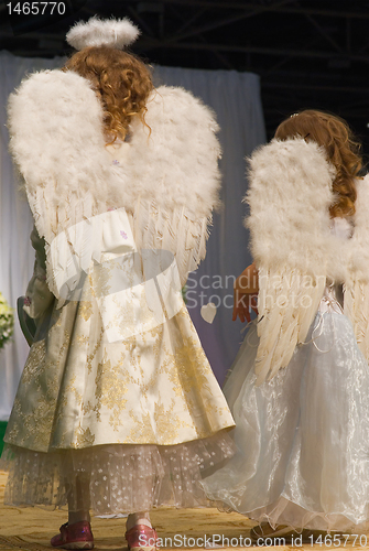 Image of little girls as an angels