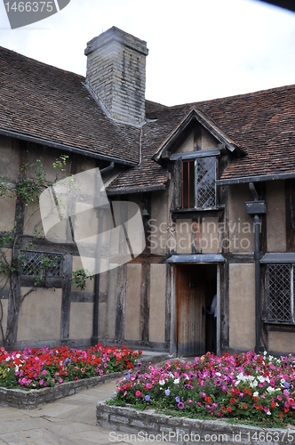 Image of Shakespeare's Birthplace in Stratford-Upon-Avon