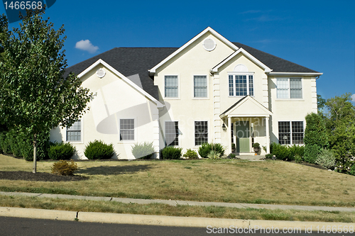 Image of Modern Single Family Home in Suburban Philadelphia, PA Quoins