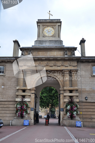 Image of Buckingham Palace in London