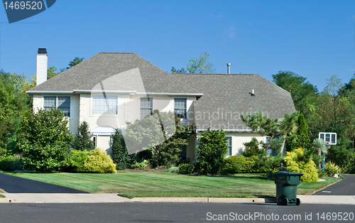 Image of Nicely Landscaped Single Family Home in Suburban Philadelphia, P