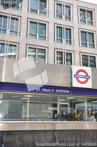 Image of St Paul's Station in London