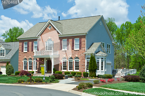 Image of Sale Brick Single Family House Home Suburban USA