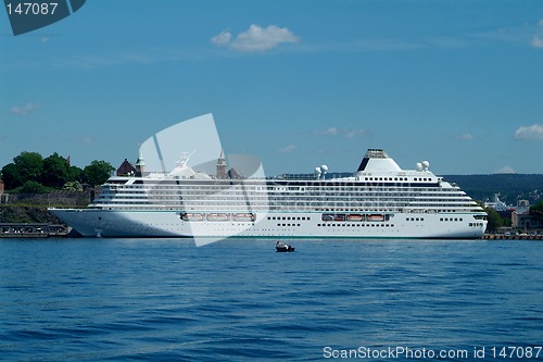 Image of Cruise-ship in the harbour