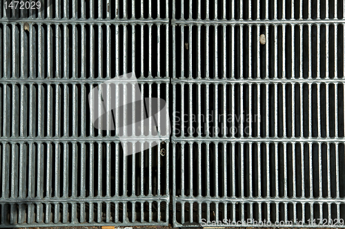 Image of XXXL Full Frame Dirty Silver Metal Grate