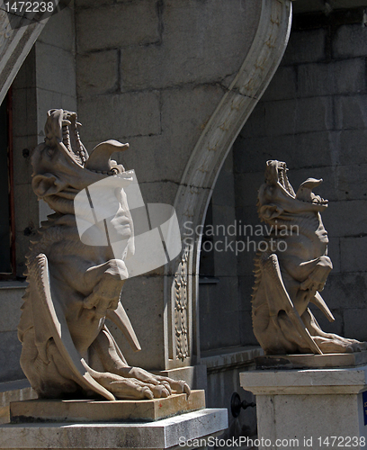 Image of statues of chimeras