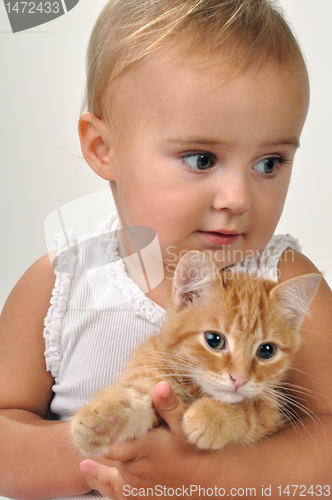 Image of cute child with a cat