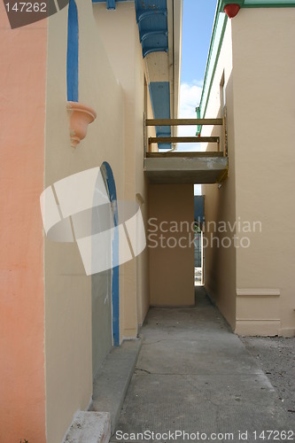 Image of Traditional Spanish Florida style buildings under construction