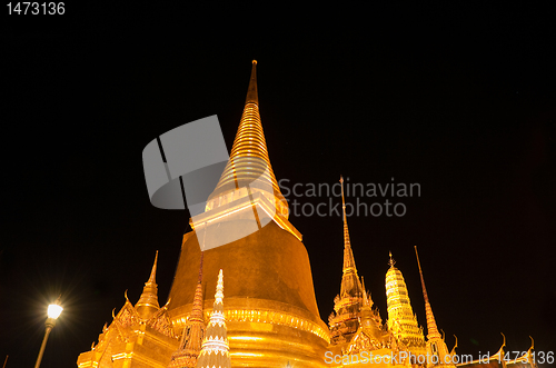 Image of Wat Phra Kaew in Bangkok at night