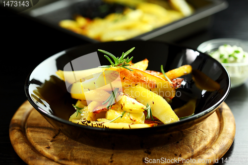 Image of Baked potatoes with cheese dip