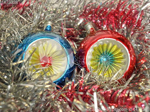 Image of Christmas bauble and tinsel