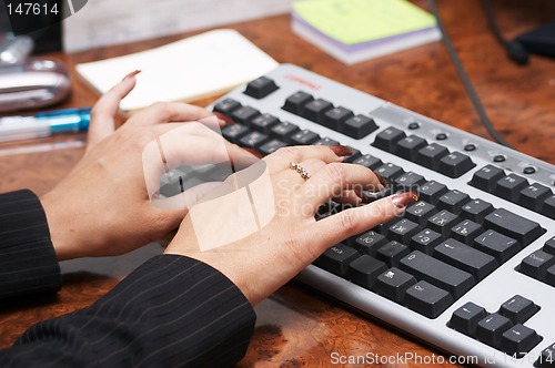 Image of Hads with manicure