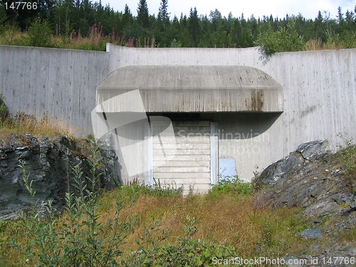 Image of Sealed tunnel