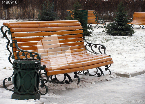Image of bench in a park