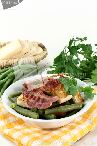 Image of beans with bacon