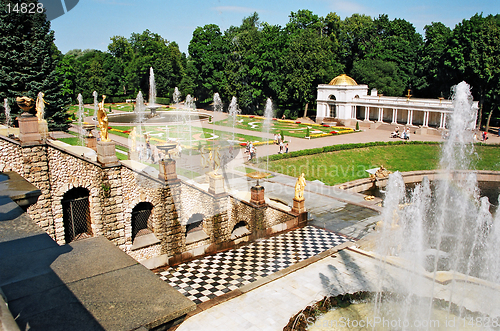 Image of Peterhof. Great cascade.