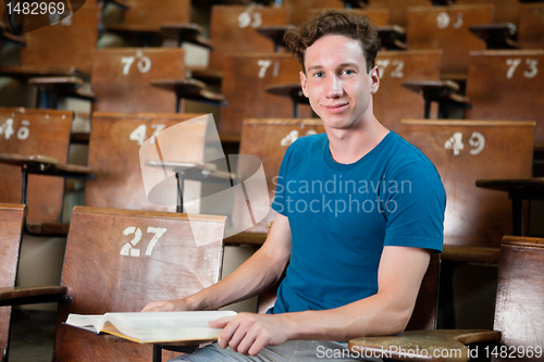Image of Uni Student in Lecture Hall