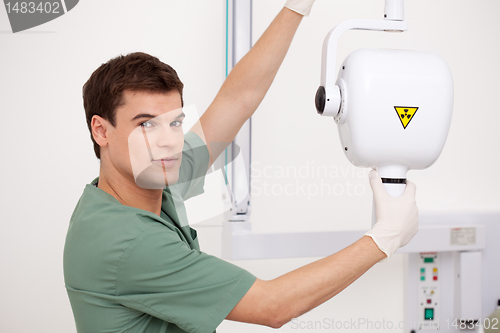 Image of Dentist with X-ray Mchine