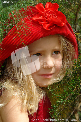 Image of the girl in red hat