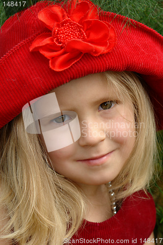 Image of the girl in red hat