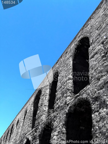 Image of Roman aqueduct angle